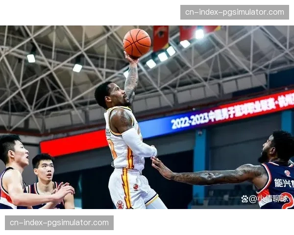 约翰逊状态持续回暖 山东新援渐入佳境贡献稳定输出 约翰逊状态持续回暖 山东新援渐入佳境贡献稳定输出